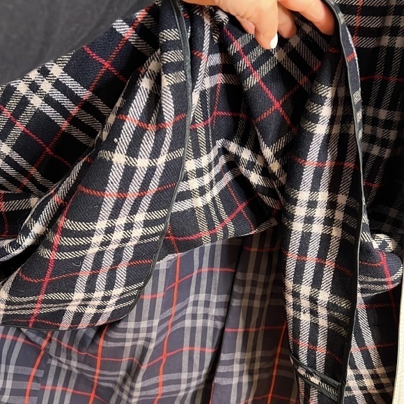 Burberry Sz 12L Vintage Burberrys Gray Trench Coat With Wool Zip Out Lining - Picture 15 of 16